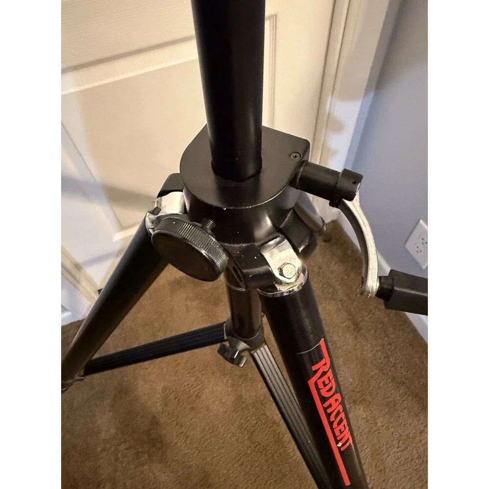 Tripod Red Accent Professional VTR-90RA for Camera/Camcorder.